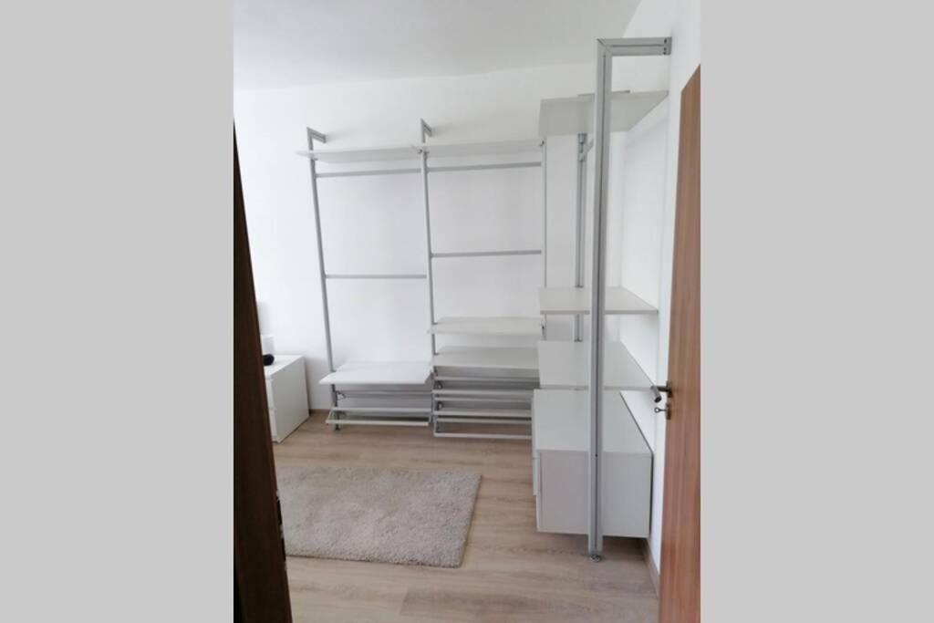 Apartman Blizko Hlavnej Stanice A Centra Mesta Бардеёв Экстерьер фото